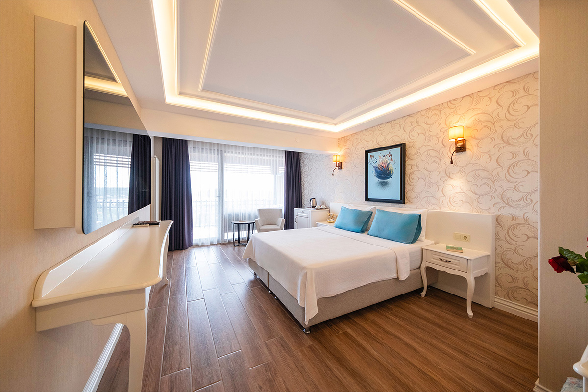 Deniz Manzaralı Superior Oda